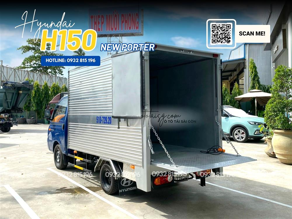 Xe tải Hyundai H150 thùng kín gắn bửng nâng hạ chở các hàng hóa nặng như phi nhớt, âm thanh,...